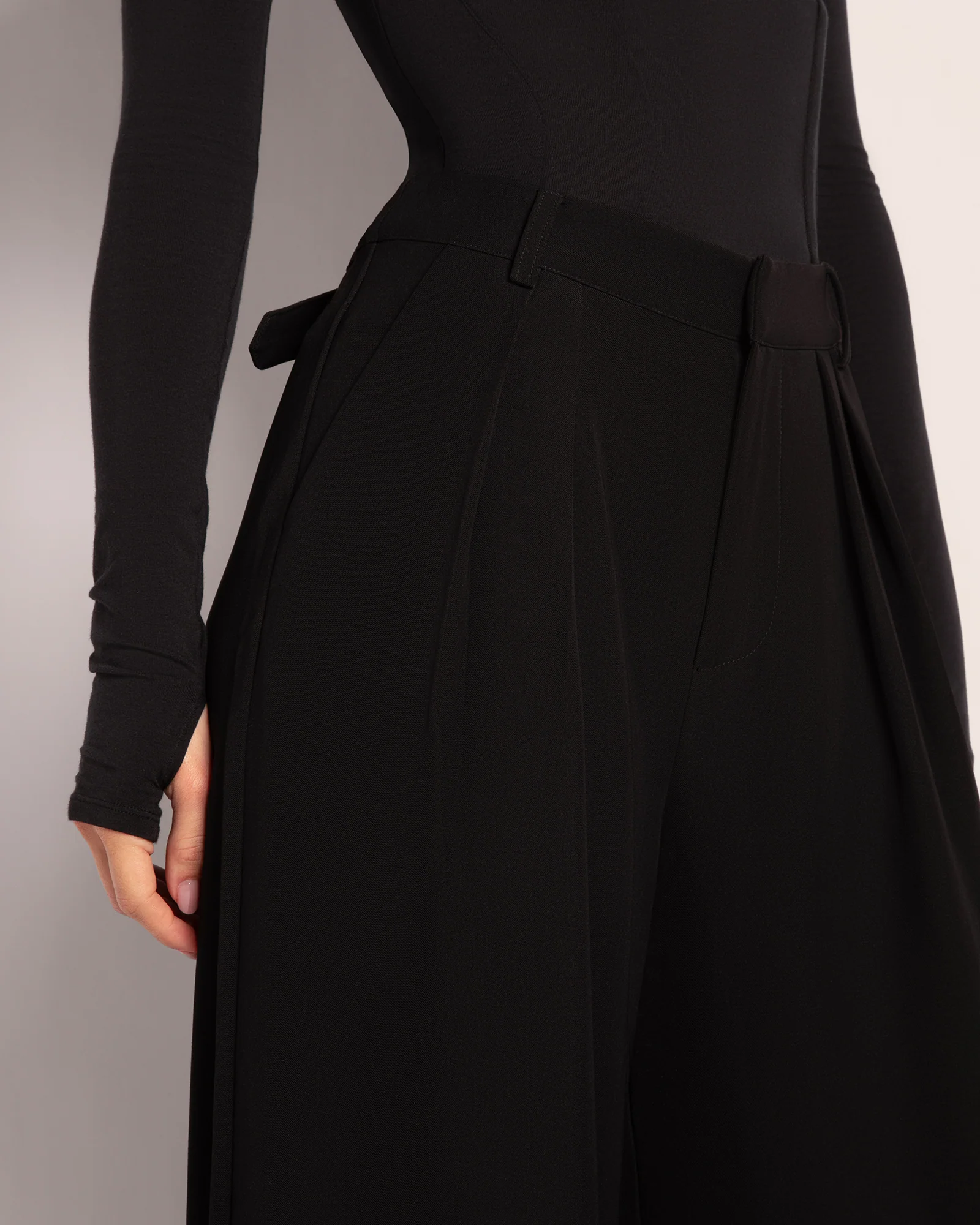 Pleaty Wide Leg Pant - Black