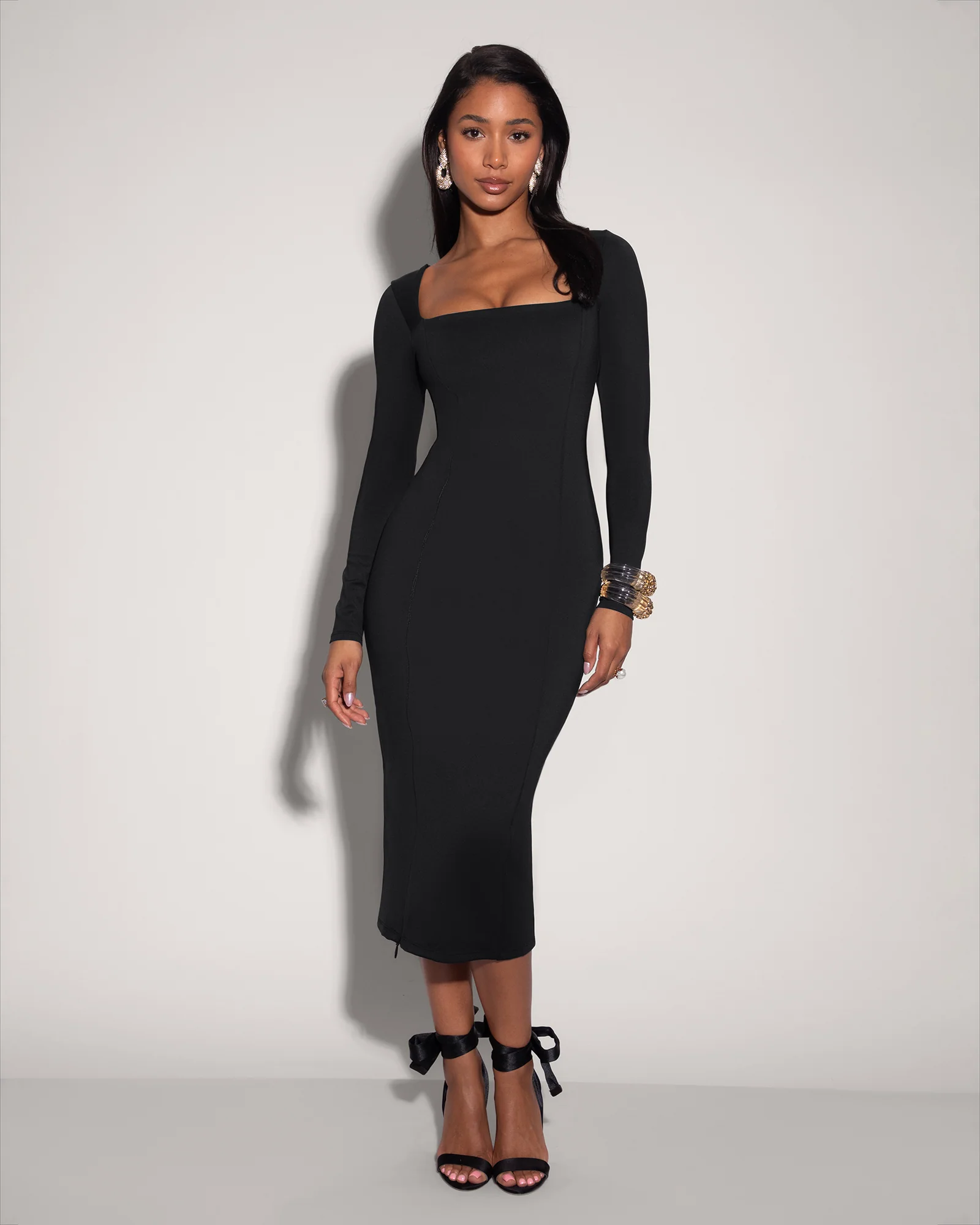 Squarey Long Sleeve Dress - Black